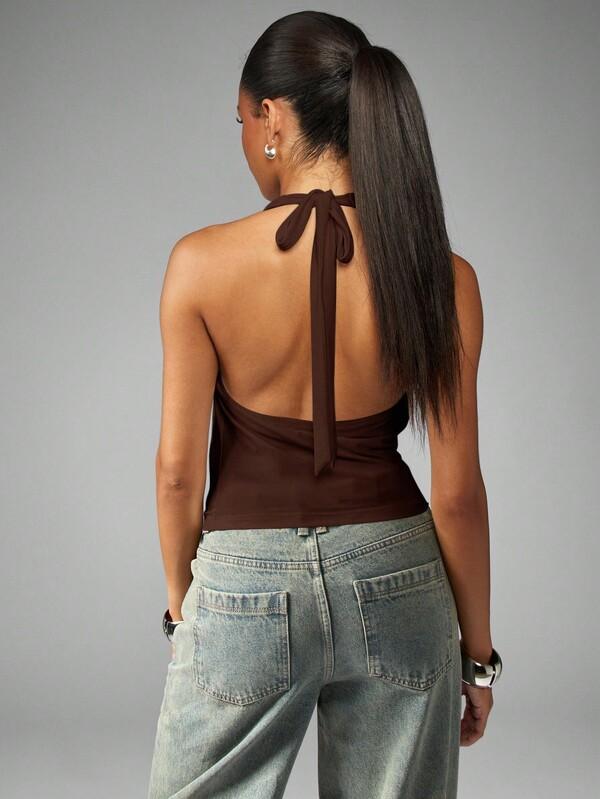 MISSGUIDED Halter Neck Wrap Front Crop Top With Ruched Design