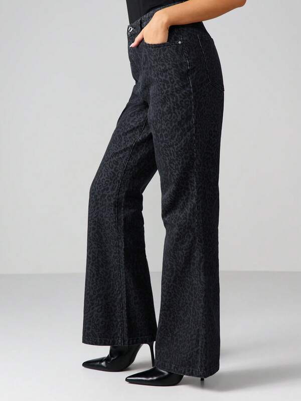 MISSGUIDED High Rise Flared Leopard Print Jeans