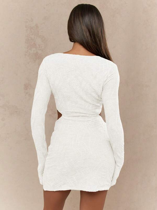MISSGUIDED High Square Neckline Cut Out Ruched Details Mini Dress