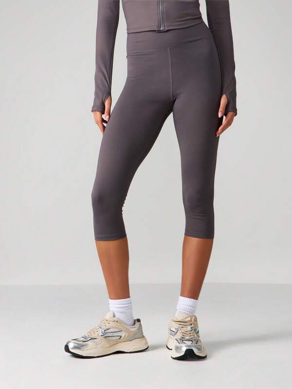 MISSGUIDED High Waisted Capri Leggings With Waistband