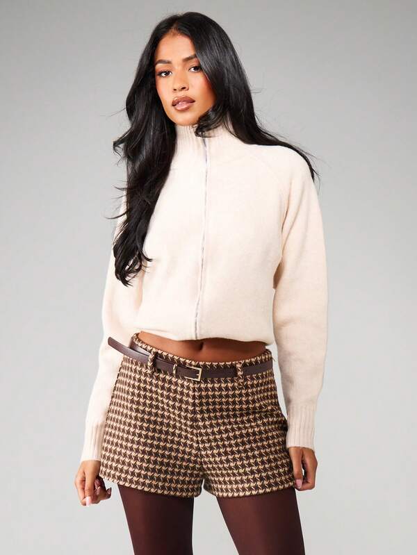 MISSGUIDED High Waisted Houndstooth Belted Mini Shorts