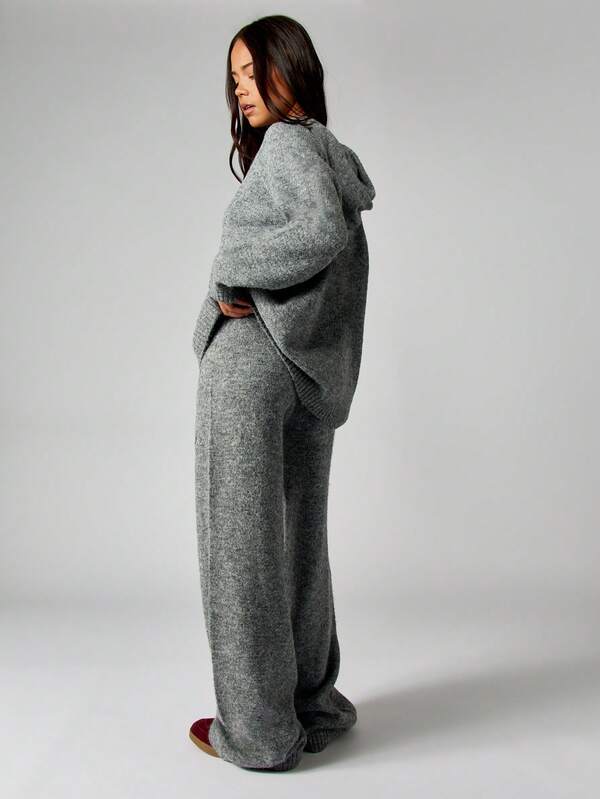 MISSGUIDED High Waisted Knitted Sweater Pants With Logo