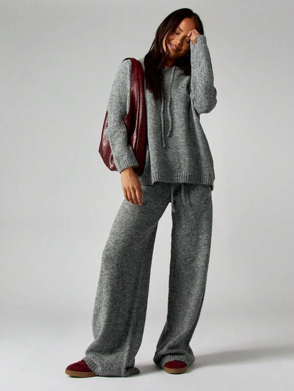 MISSGUIDED High Waisted Knitted Sweater Pants With Logo