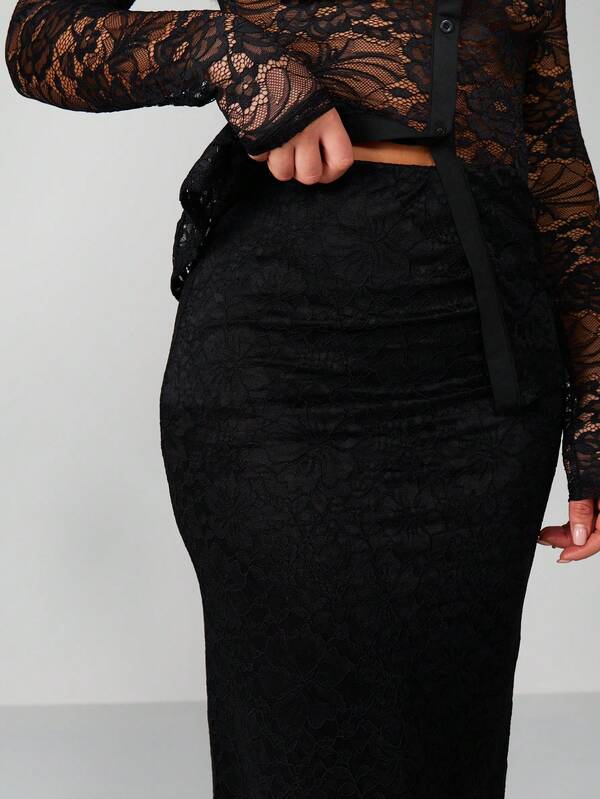 MISSGUIDED High Waisted Lace Maxi Skirt With Side Split