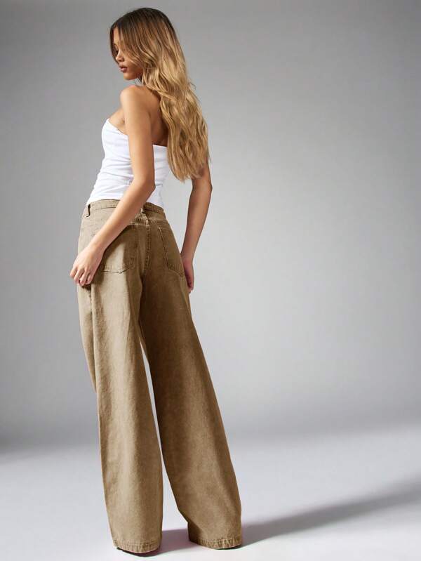 MISSGUIDED High Waisted Wide Leg Jeans In Classic Retro Style