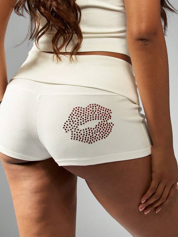 MISSGUIDED Jersey Kiss Print Two-Piece Outfit With Hot Pants And Crop Top