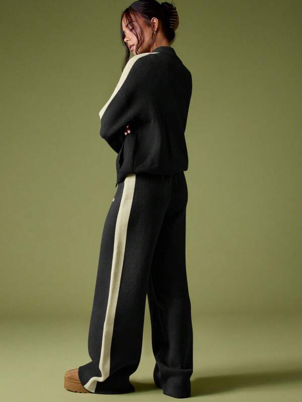MISSGUIDED Knitted Wide Leg Joggers With Contrast Stripes