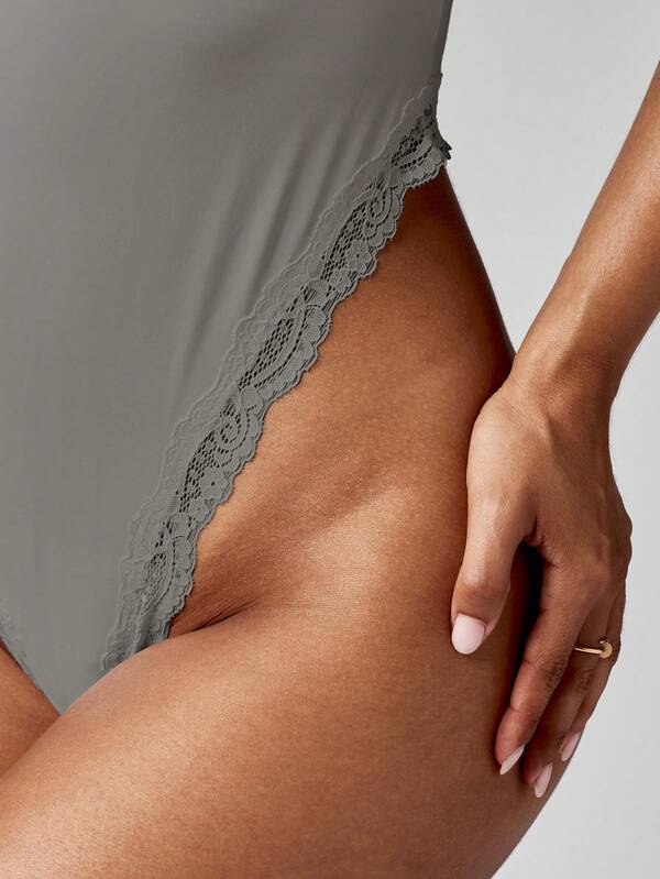 MISSGUIDED Lace Trim Bodysuit With Spaghetti Straps