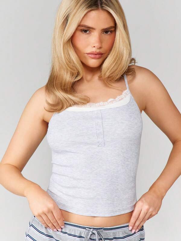 MISSGUIDED Lace Trim Ribbed Tank Top With Straps