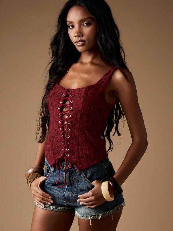 MISSGUIDED Lace Up Front Corset Top With Boning