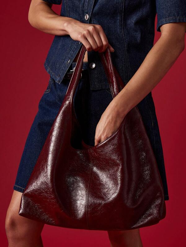 MISSGUIDED Large Patent Leather Hobo Bag With Center Seam