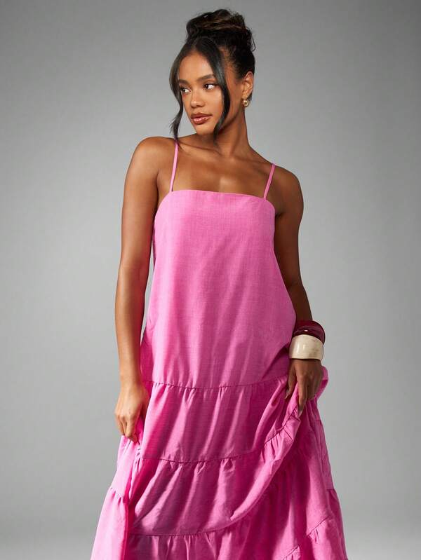 MISSGUIDED Layered Flowy Long Tiered Maxi Dress With Adjustable Straps