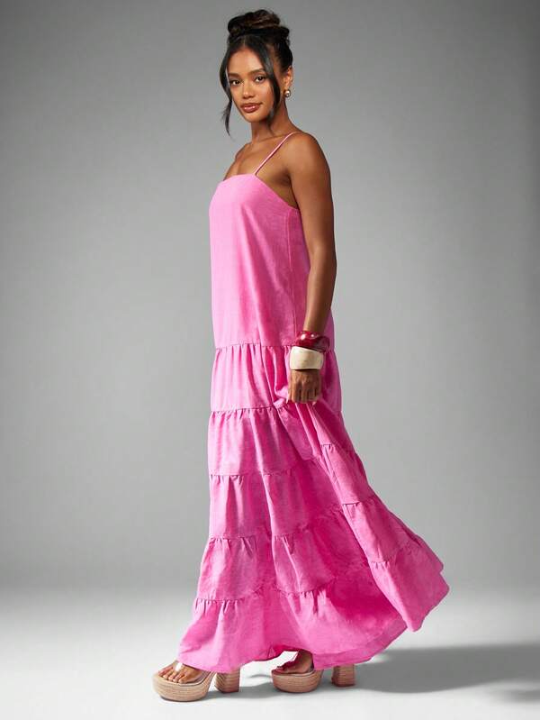 MISSGUIDED Layered Flowy Long Tiered Maxi Dress With Adjustable Straps