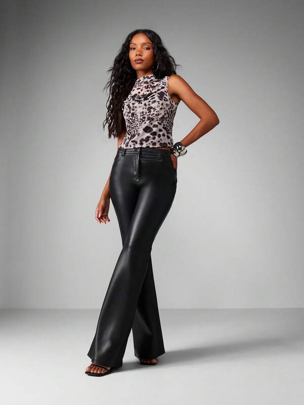 MISSGUIDED Leopard Print Mock Neck Fitted Crop Tank