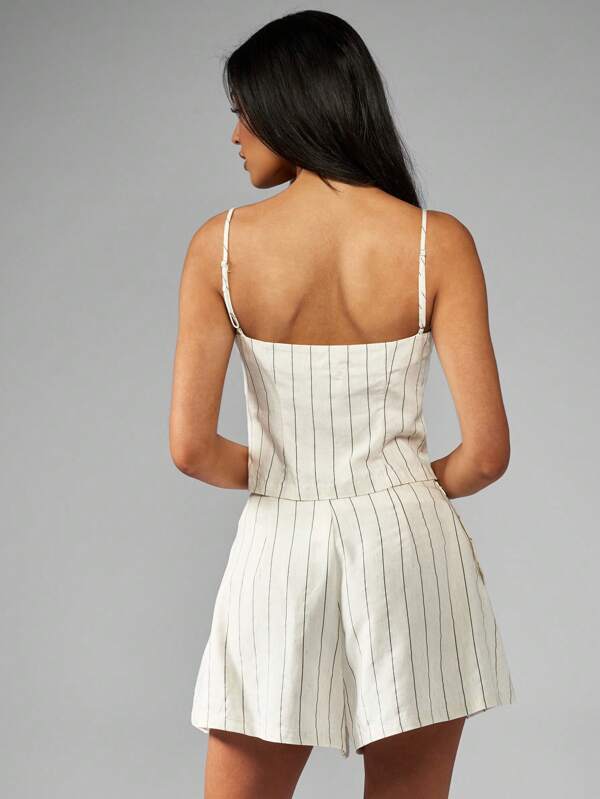 MISSGUIDED Linen Blend Striped Button-Front Cropped Tank