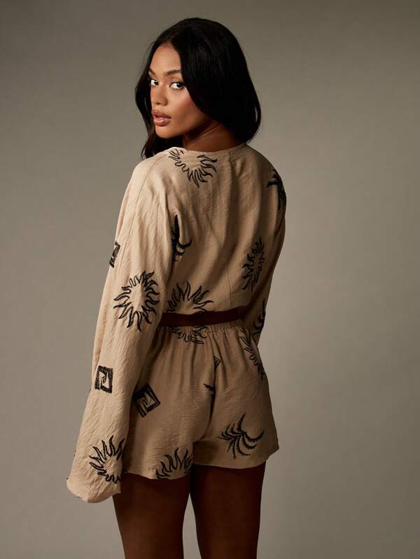MISSGUIDED Linen Feel Embroidered Sun Pattern Two Piece Crop Top Shorts Set