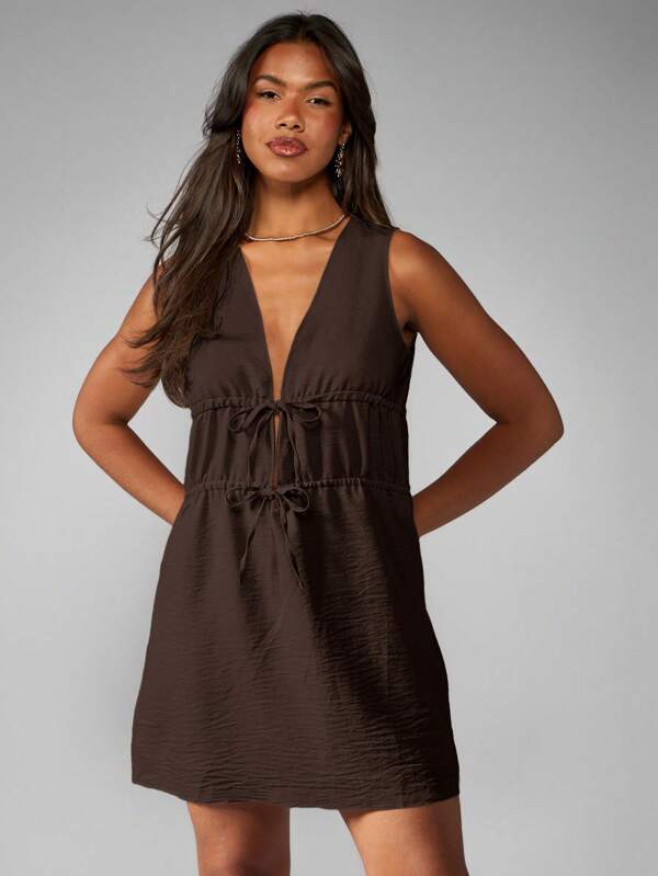 MISSGUIDED Linen Feel Empire Waist Deep V-Neck Double Tie Front Mini Dress