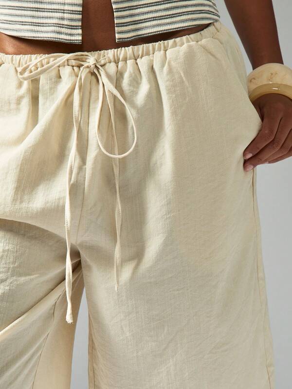 MISSGUIDED Linen Feel Look Bermuda Shorts With Drawstring Waist