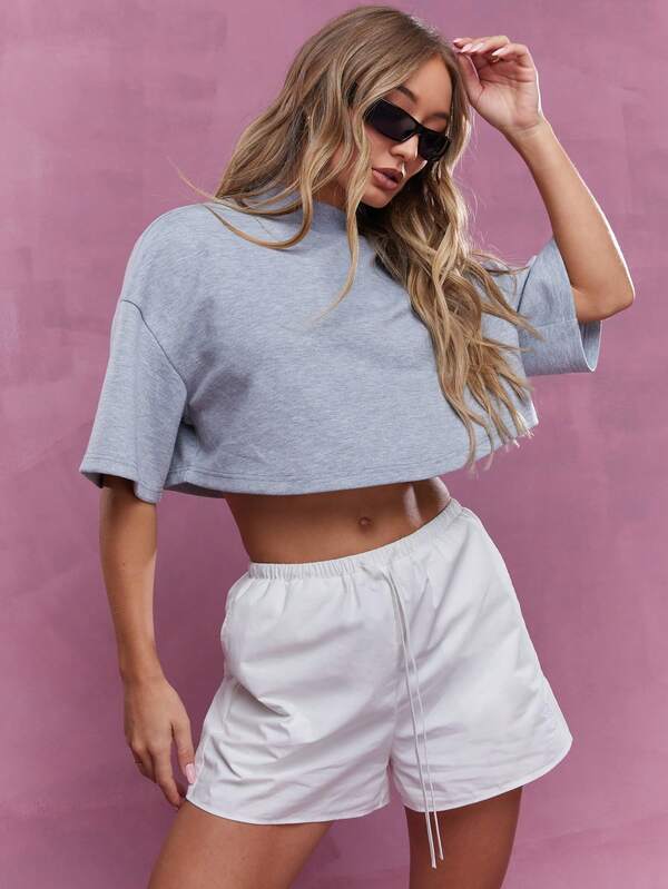MISSGUIDED Logo Label Polo Neck Oversized Crop T-Shirt