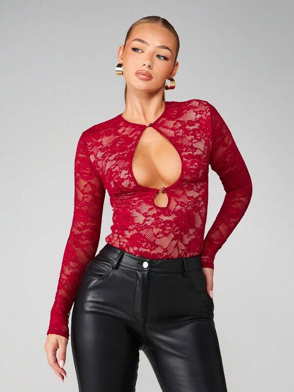 MISSGUIDED Long Sleeve Lace Bodysuit With Cut Out