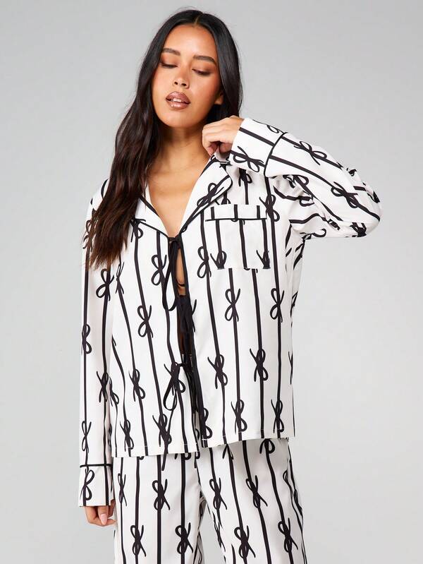 MISSGUIDED Long Sleeve Pajama Set With Bow Print