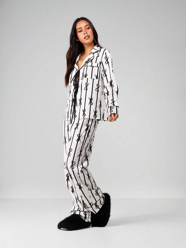 MISSGUIDED Long Sleeve Pajama Set With Bow Print