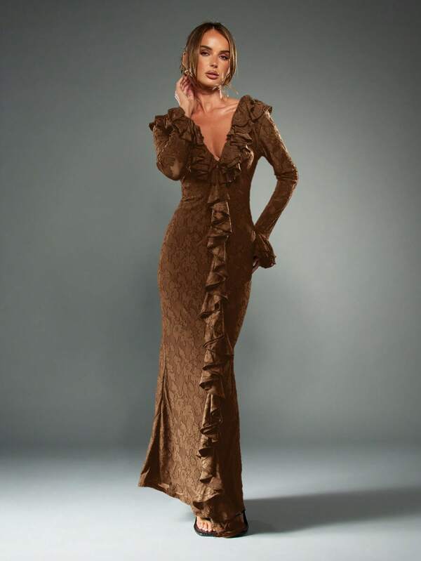 MISSGUIDED Long Sleeve Ruffle Lace Maxi Dress