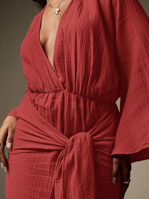 MISSGUIDED Long Sleeve V Neck Maxi Dress With Bell Sleeves