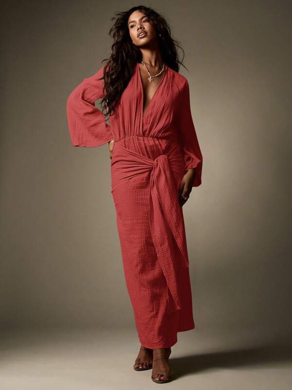 MISSGUIDED Long Sleeve V Neck Maxi Dress With Bell Sleeves