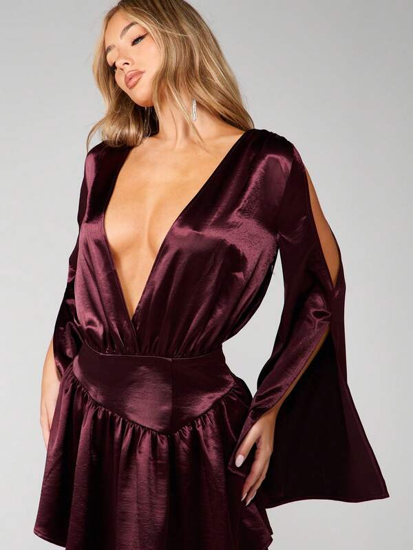 MISSGUIDED Long Sleeve Velvet Wrap Mini Dress