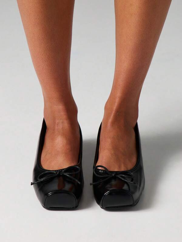 MISSGUIDED Low Block Heel Ballet Pumps With Bow
