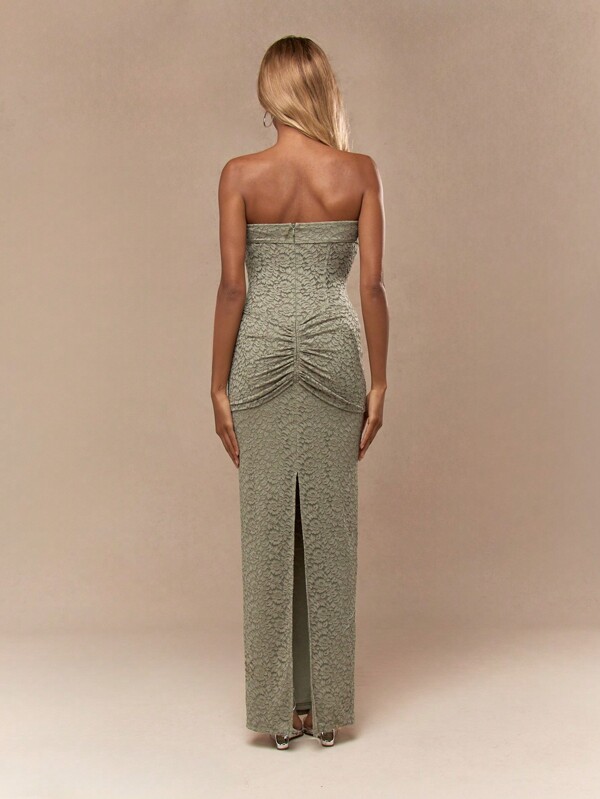 MISSGUIDED Lucky Charm Textured Sage Strapless Bodycon Maxi Evening Gown Special Occasion Dress For St. Patrick'S Day Party Irish-Themed Celebration Elegant Form-Fitting Long Formal Dress