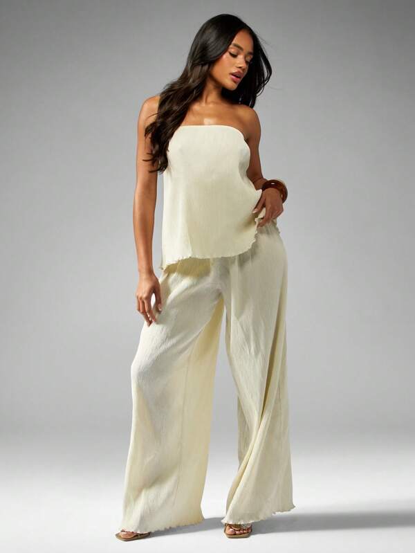 MISSGUIDED Luxury Plisse Bandeau Wide Leg Pants Co-Ord Set