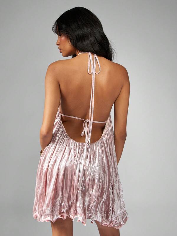 MISSGUIDED Metallic Pleated Mini Dress With Halter Neck And Ruffle Hem