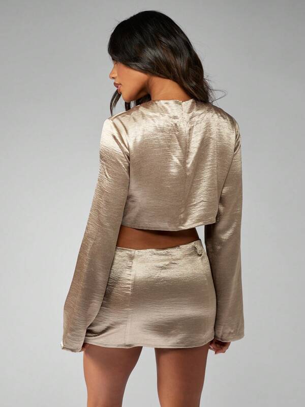 MISSGUIDED Metallic Satin Bell Sleeve Crop Top And Mini Skirt Set
