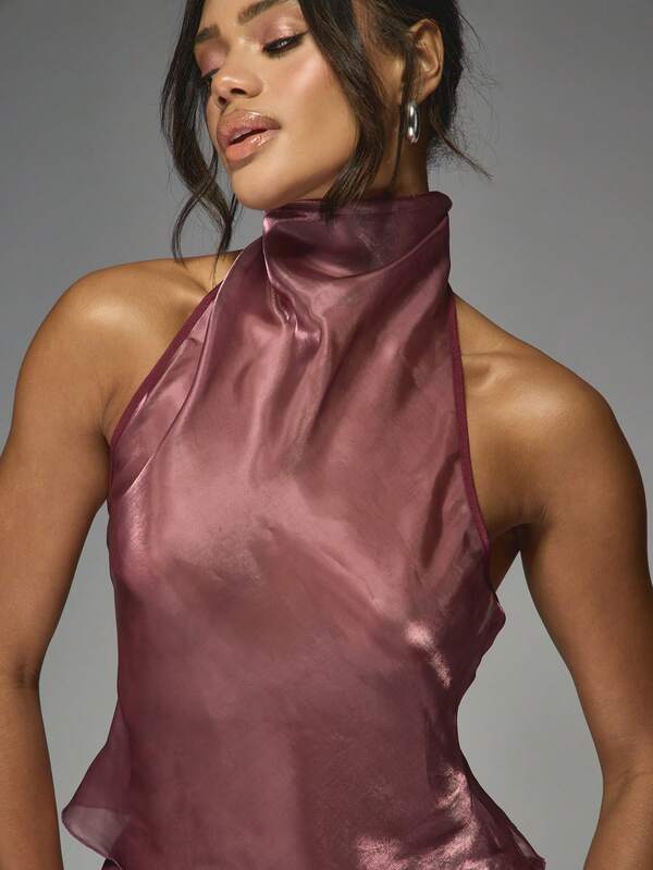 MISSGUIDED Metallic Satin Halter Top With Ruffled Mini Skirt