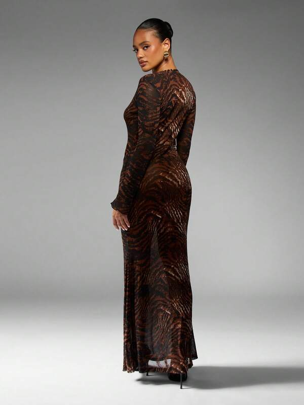 MISSGUIDED Metallic Tiger Print Mesh Maxi Dress With Long Sleeves