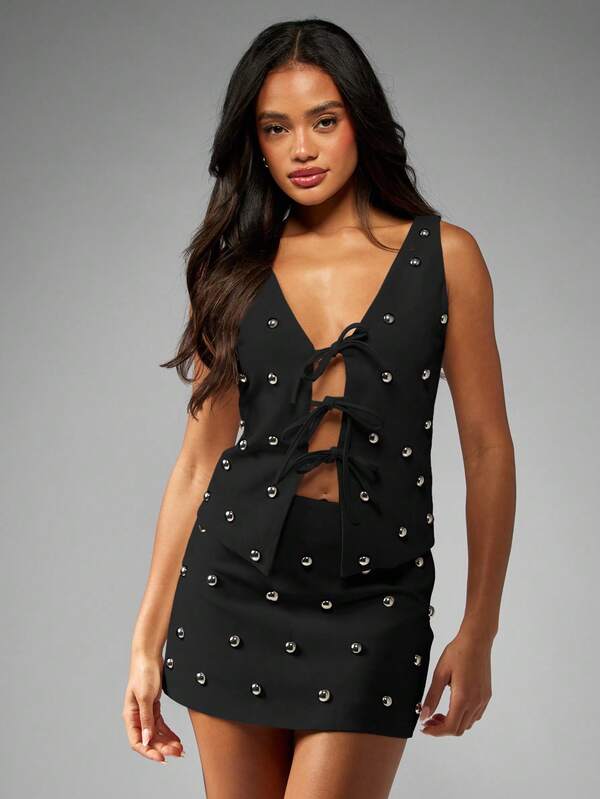 MISSGUIDED Mini Skirt With Silver Studs And Side Cutouts