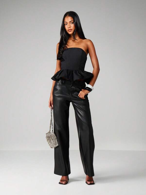 MISSGUIDED Bandeau Top With Ruffled Hem