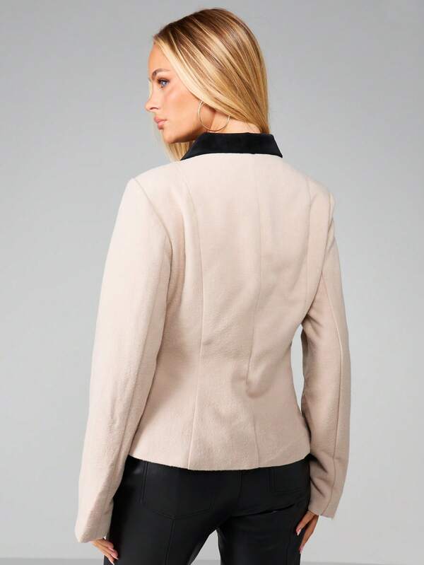 MISSGUIDED Blazer With Contrast Collar