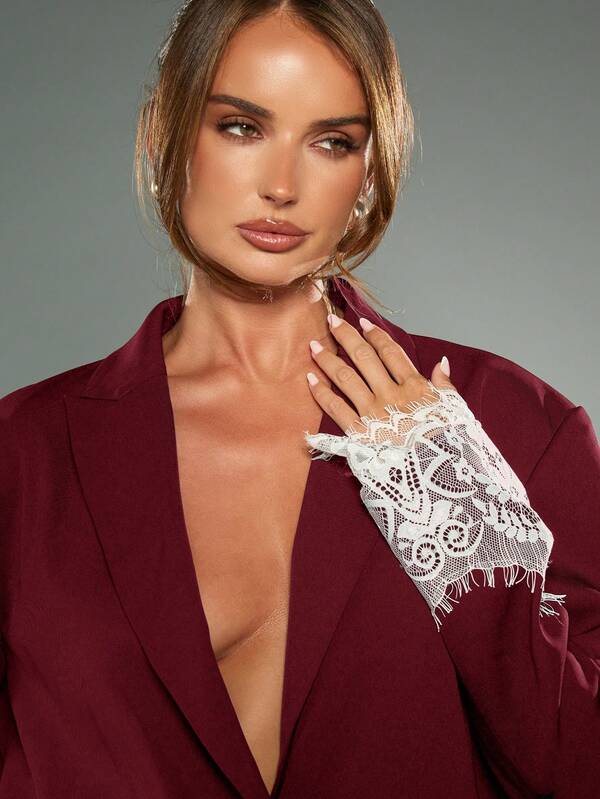 MISSGUIDED Blazer With Lace Trim Hem