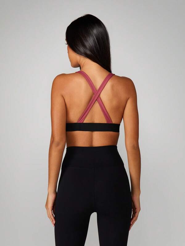 MISSGUIDED Deep V Cross Back Sports Bra