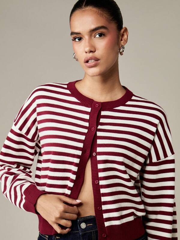 MISSGUIDED MISSGUIDED PLUS Burgundy Striped Button Front Cropped Cardigan With Ribbed Trim