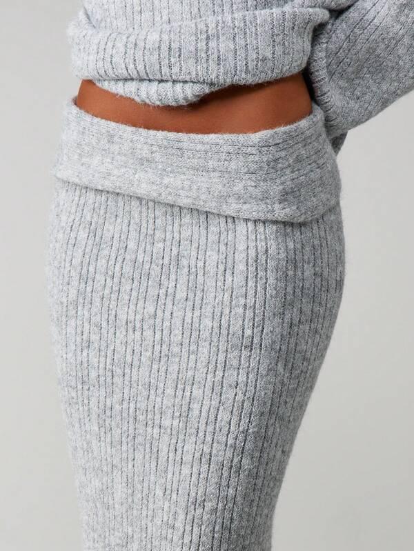 MISSGUIDED Ribbed Fold Over Maxi Skirt