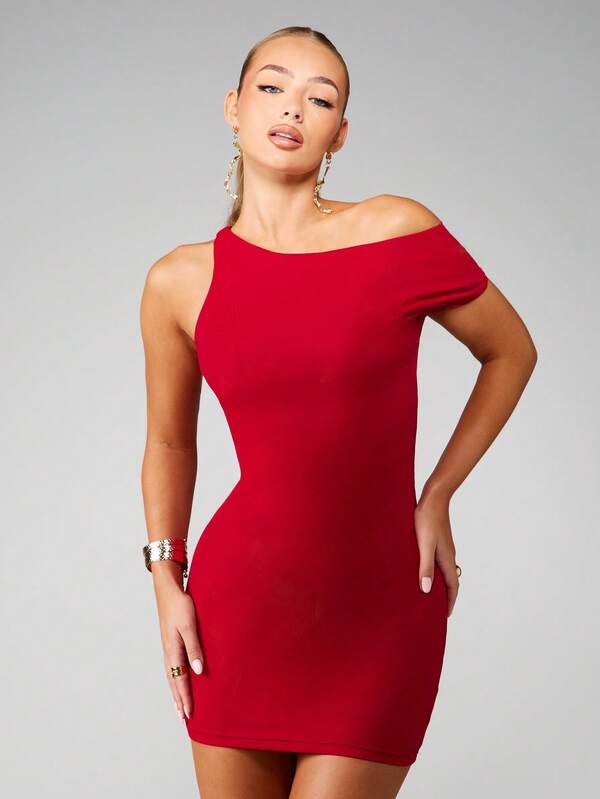 MISSGUIDED Off Shoulder Asymmetrical Bodycon Mini Dress