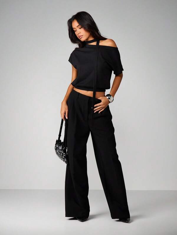 MISSGUIDED Off Shoulder Choker Neck Top With Cold Shoulder Detail