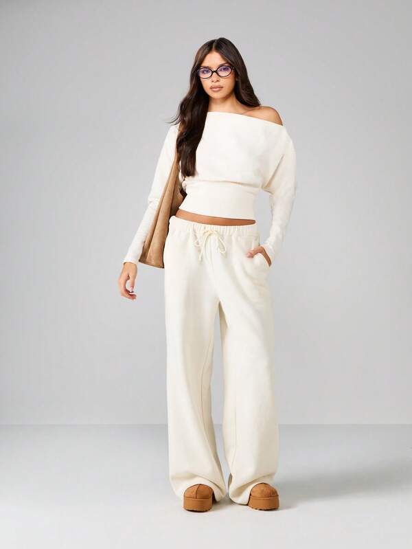MISSGUIDED Off Shoulder Crop Sweater With Fitted Sleeves