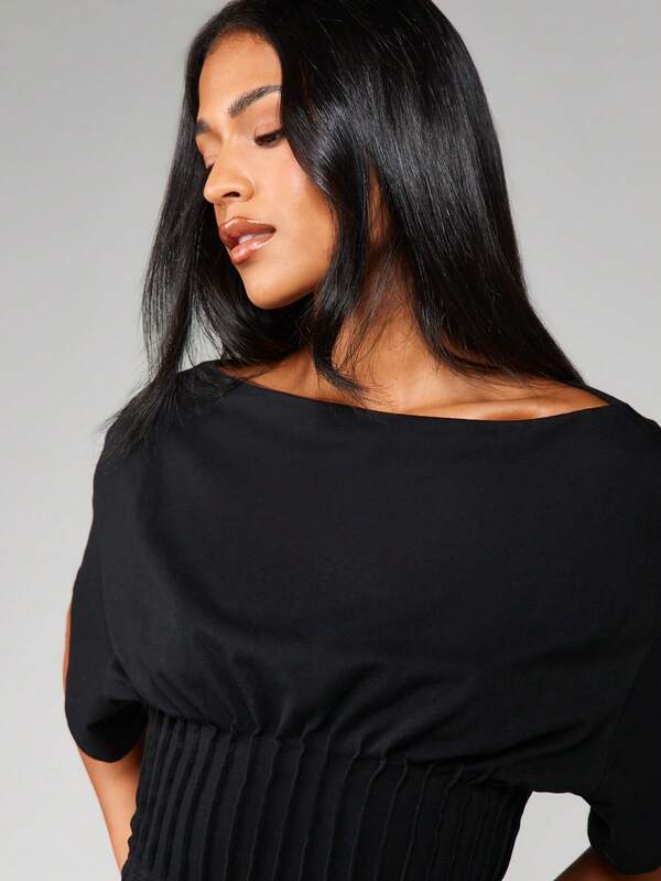 MISSGUIDED Off Shoulder Crop Top With Batwing Sleeves