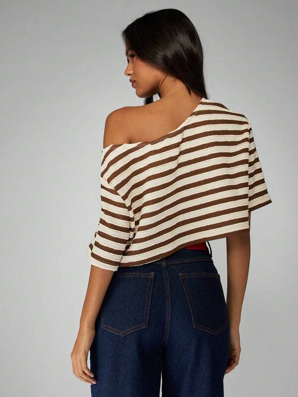 MISSGUIDED Off Shoulder Cropped Knit Top With Stripe Pattern
