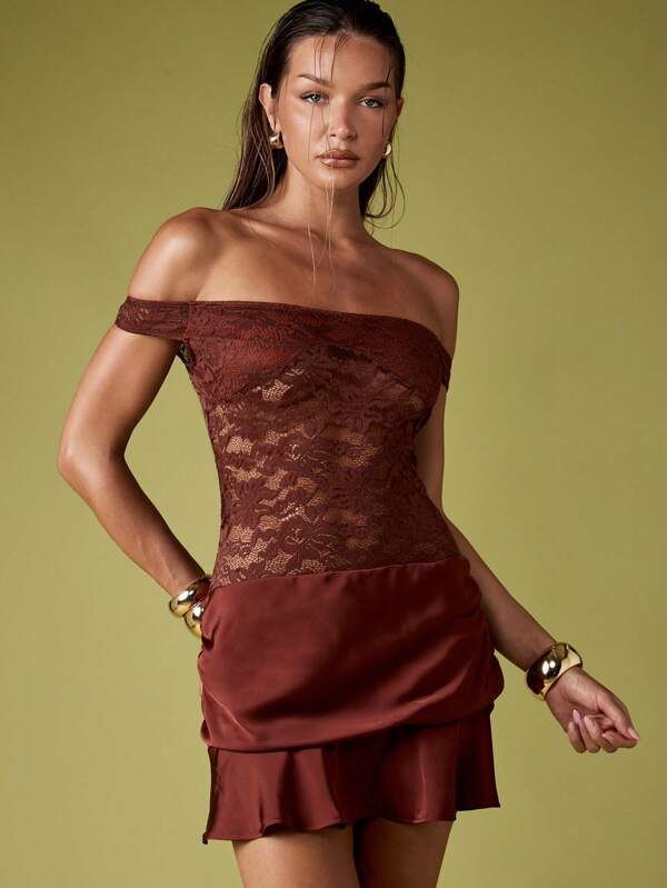 MISSGUIDED Off Shoulder Lace Bodice Mini Dress With Ruched Satin Skirt